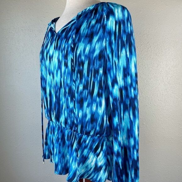 NWT Ellen Tracy Blouse Top Size Petite L - Picture 3 of 10